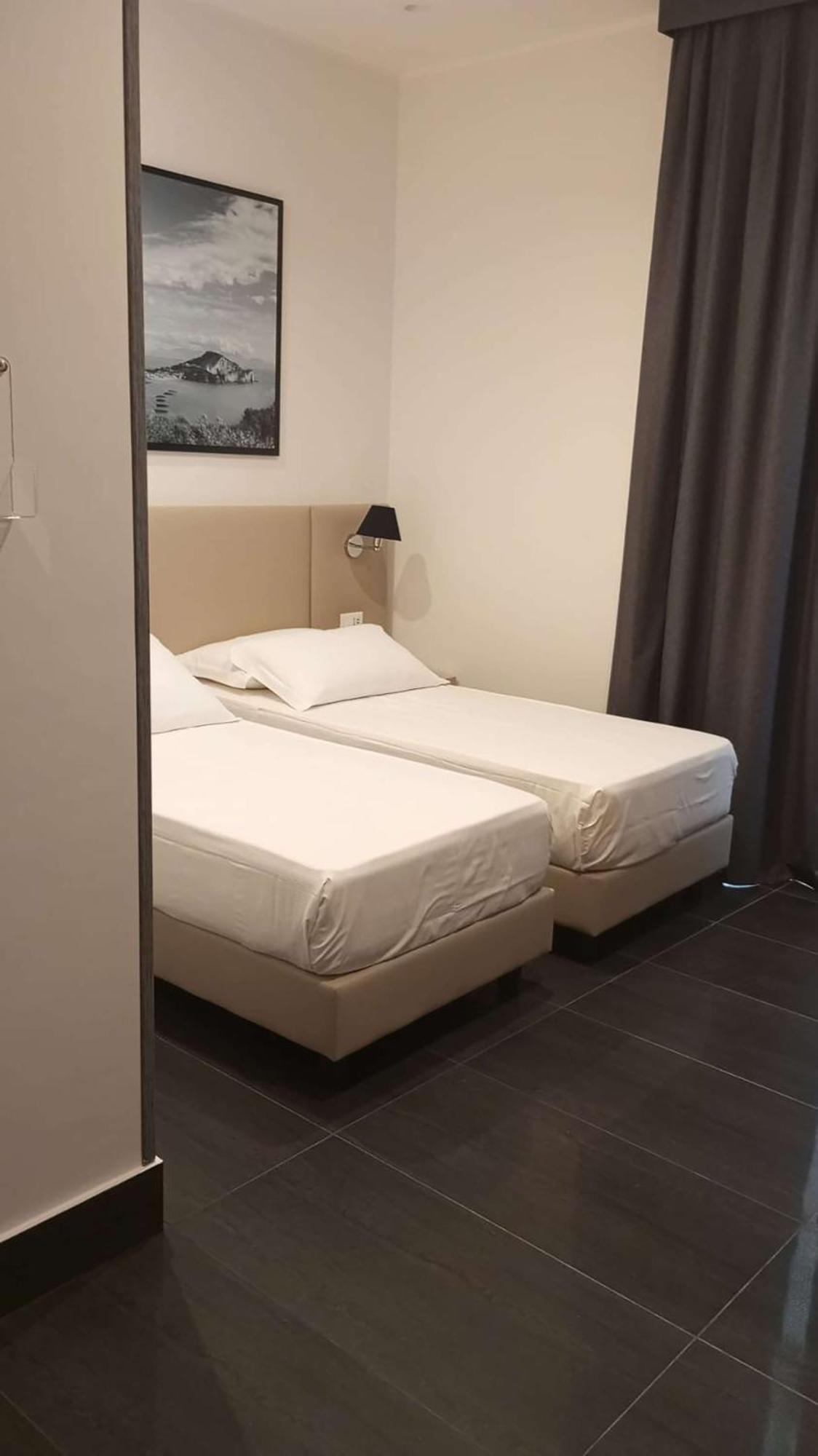 Best Western Hotel Dei Mille Nápoly Kültér fotó