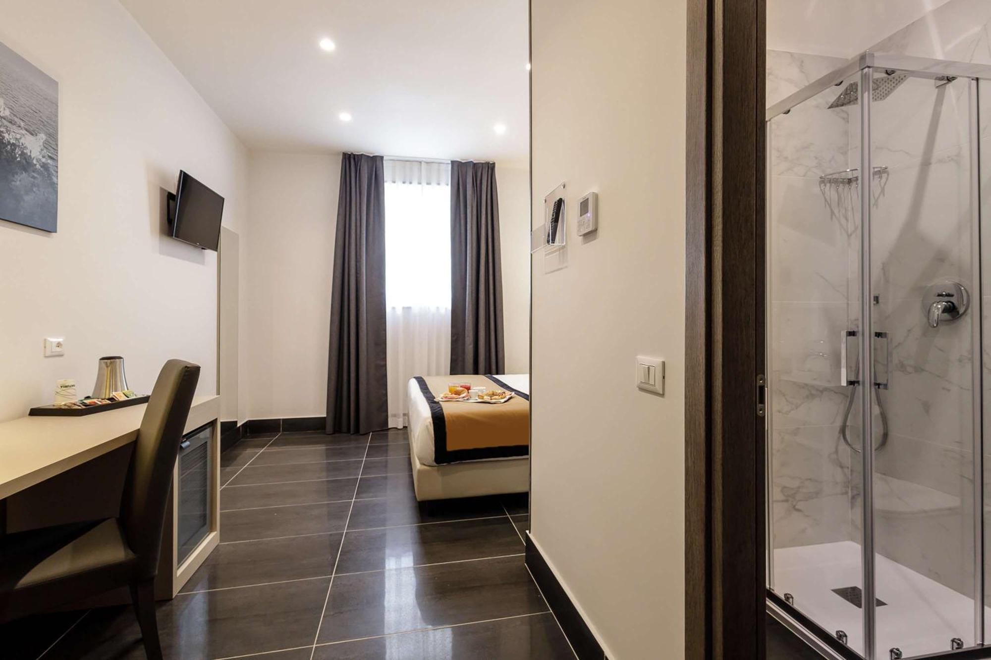 Best Western Hotel Dei Mille Nápoly Kültér fotó